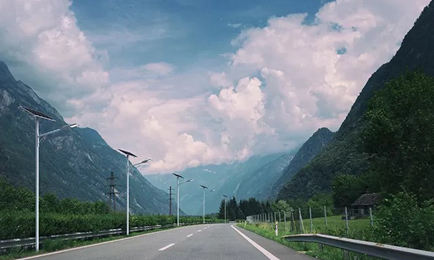 All-In-One vs All-In-Two vs Split Solar Street Light: Which System Should Buyers Choose?