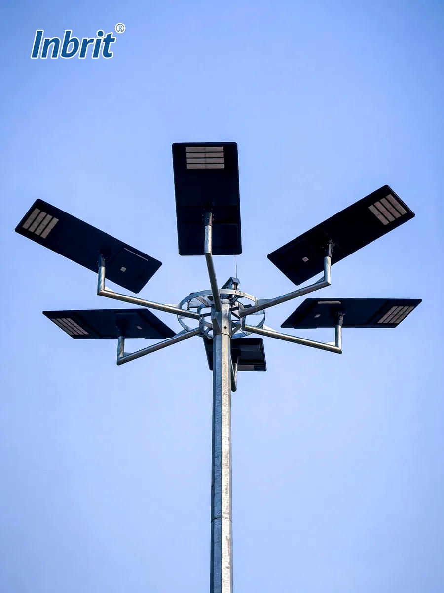 customer-owned high mast pole with six solar lighting fixtures in South Africa customer-owned high mast pole with six solar lighting fixtures in South Africa