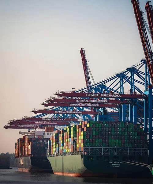 Competitive Services with Added Value