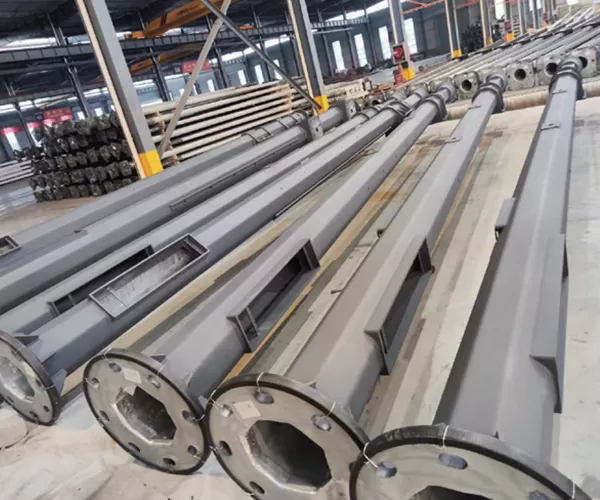 solar street pole manufacturer